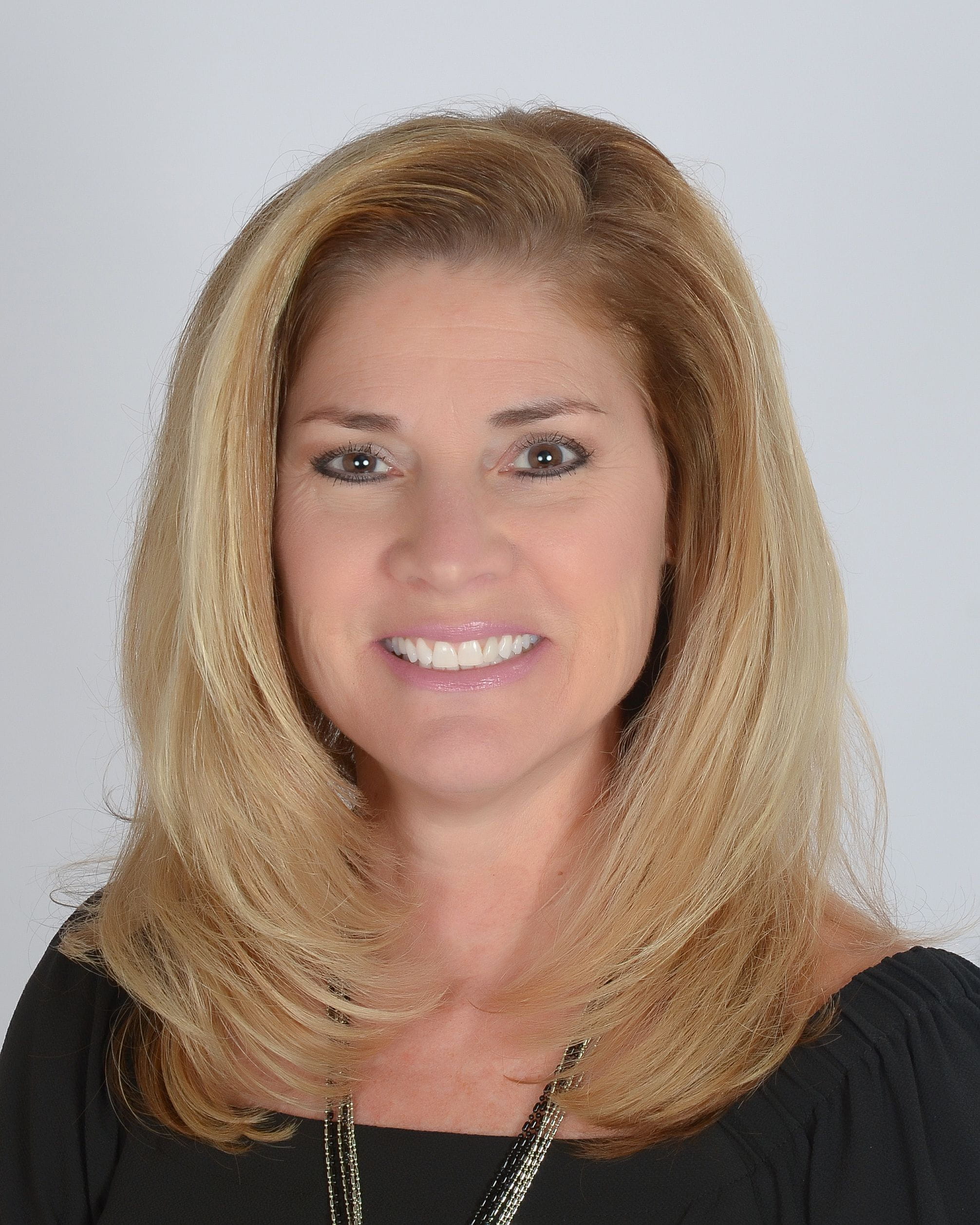 Recommended image dimensions for Bio page portraits